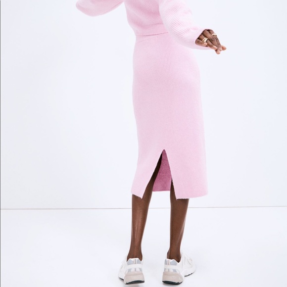 🌈 H&M Lilac Ribbed Cardigan Set - Picture 2 of 6